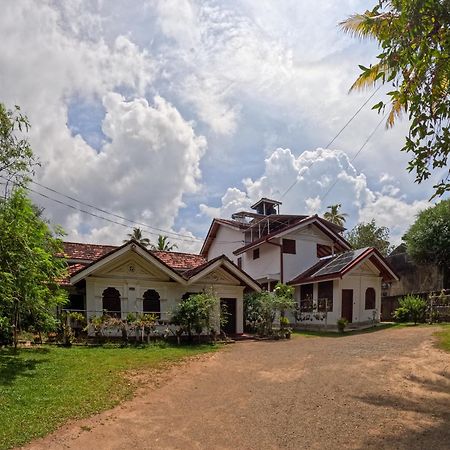 SurfBayVilla Dikwella Esterno foto